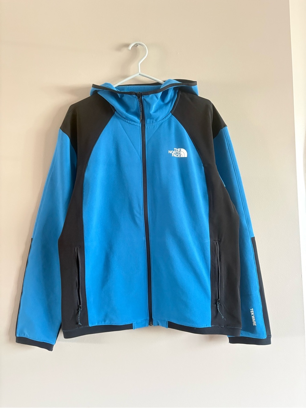 The North Face Blue & Black tekware FZhoodie jacket